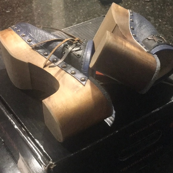 Freebird Navy Woodstock Sz 12 - Picture 3 of 6